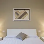Regis Aparthotel 4*