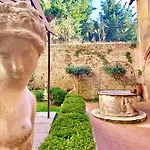 Aparthotel Regis 4*