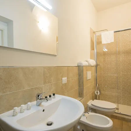 Regis Apart Otel