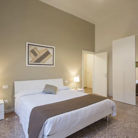 Aparthotel Regis 4*