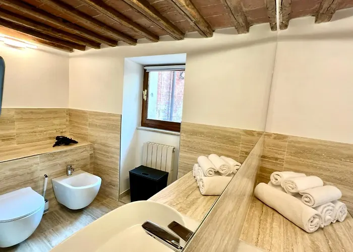 Hotel apartamentowy Regis