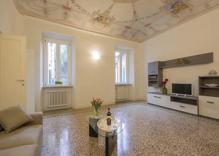 Hotel apartamentowy Regis