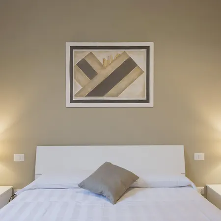 Regis Apart-hotel 4*