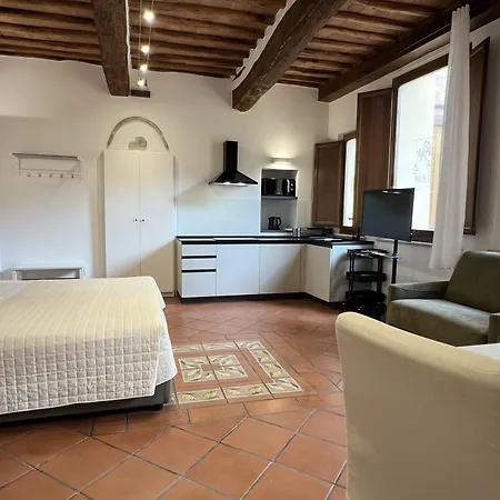 Apart-hotel Regis 4*