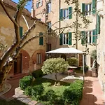 Regis Siena