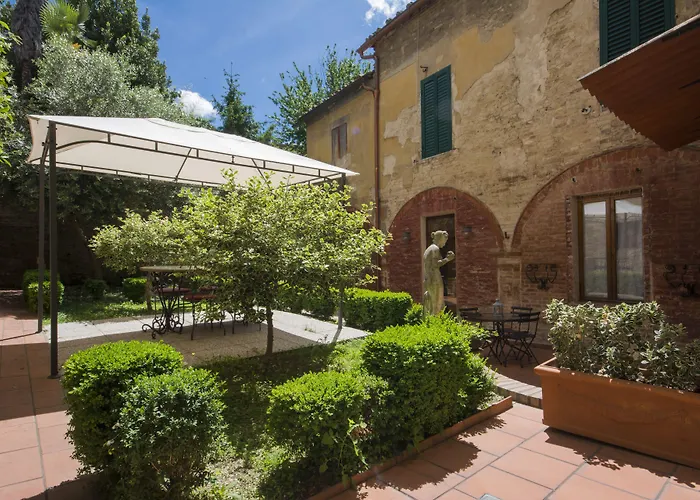 Regis Ξενοδοχείο με διαμερίσματα